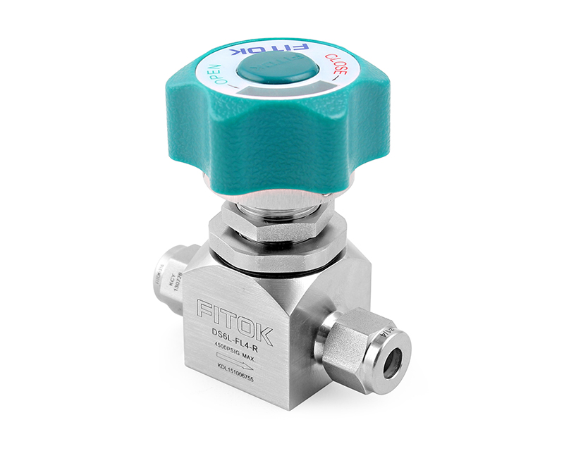 316L SS, DS Series Diaphragm Valve, High Pressure Compacts, 1/4" Male FR Fitting, PCTFE Seats, 4500psig(310bar), -10°F to 150°F(-23°C to 65°C), 0.17 Cv, Round Hanlde, FC-02 Special Cleaning and Packaging