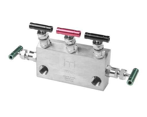 [5RSS-FNS8-L] 5-Valve Manifolds, Body: 316SS, MWP: 6000psig, Packing: PTFE, Inlet: 1/2in. (F)NPT, Outlet: 1/2in. (F)NPT, Vent: 1/4in. (F)NPT,Cv: 0.35, Al T-bar Handles, Config: 2-Isolate, 2-Vent & 1-Equalize, Remote Mounting